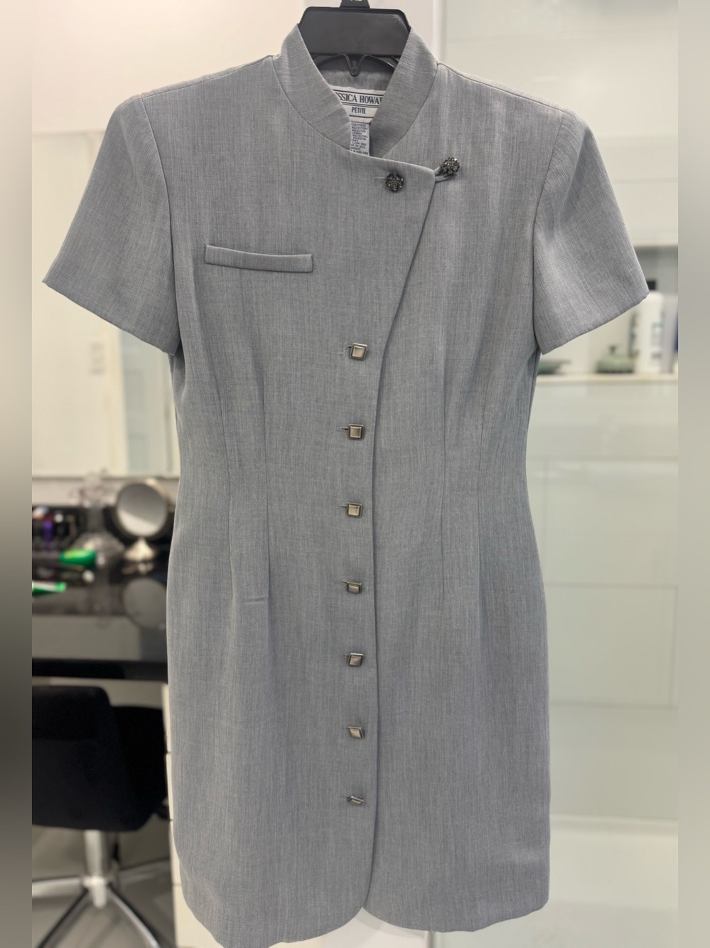 Jessica Howard Light Grey Mandarin-Collar Sheath Dress size 2P